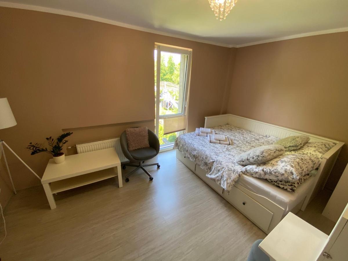 Willa Nad Sola Guest House Osvětim Exteriér fotografie