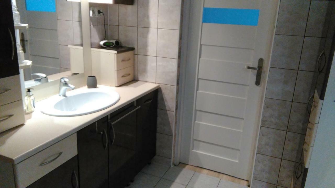 Willa Nad Sola Guest House Osvětim Exteriér fotografie